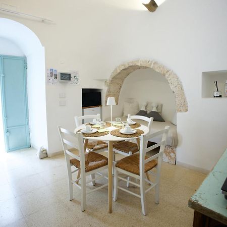 19 Secolo - Trulli Con Foresta, Bici E Barbecue Cisternino Exteriér fotografie